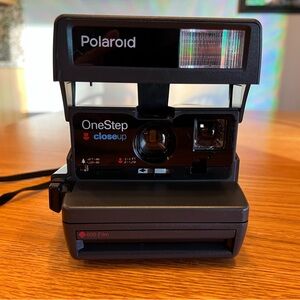 Polaroid OneStep CloseUp Instant Camera - Black and Red Accents